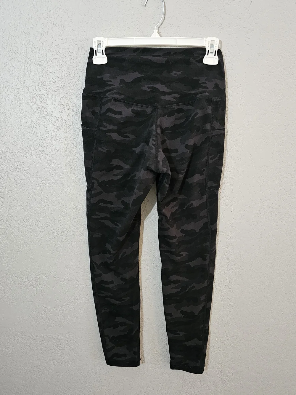 Colorfulkoala Camouflage High Rise Pocket Leggings 25" Womens Medium - Picture 7 of 9